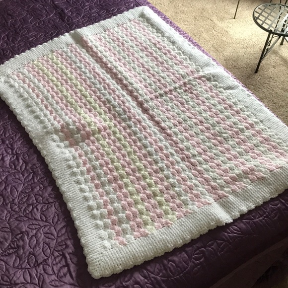 Handmade Crotchet Baby Blanket - Picture 3 of 4